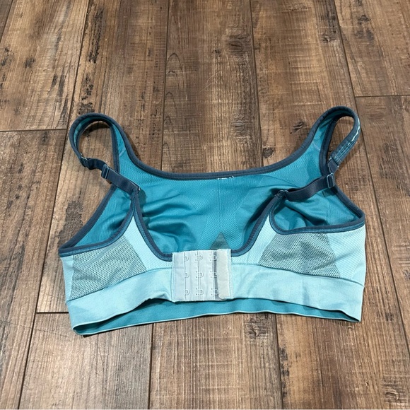 Patagonia Common Threads Unlined Sports‎ Body Bra Blue Size 36 C/D - Picture 2 of 5